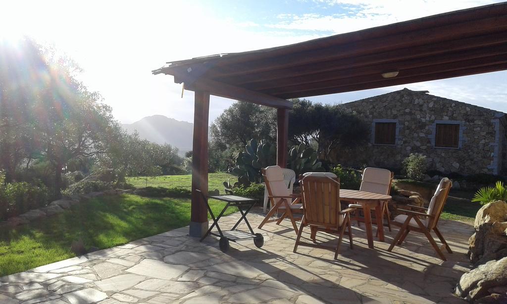 Stazzu Gallurese Villa Portisco Exterior foto